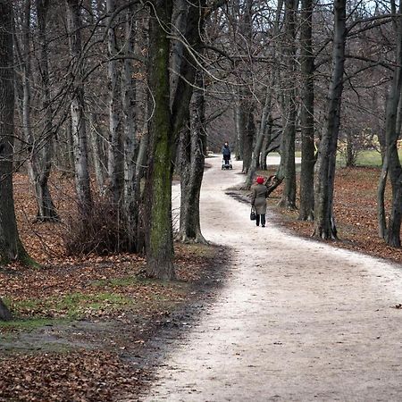 Panoramic Comfort In The Luxurious Green District! Budapest Esterno foto