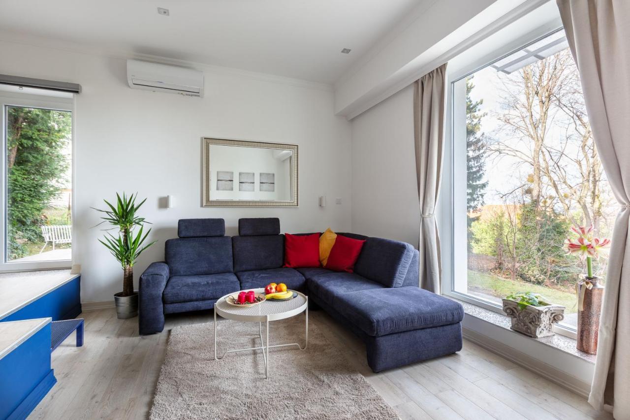 Panoramic Comfort In The Luxurious Green District! Budapest Esterno foto