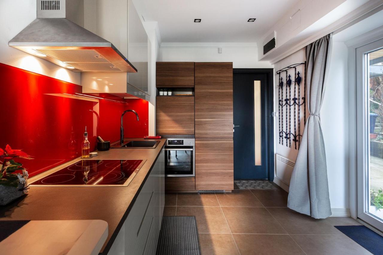 Panoramic Comfort In The Luxurious Green District! Budapest Esterno foto